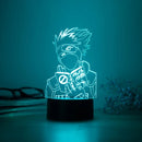 Luminária Placa Acrílico LED Kakashi Hatake Lendo: Naruto Shippudem 7 Cores Anime Mangá 14cm Mega Saldão 2024